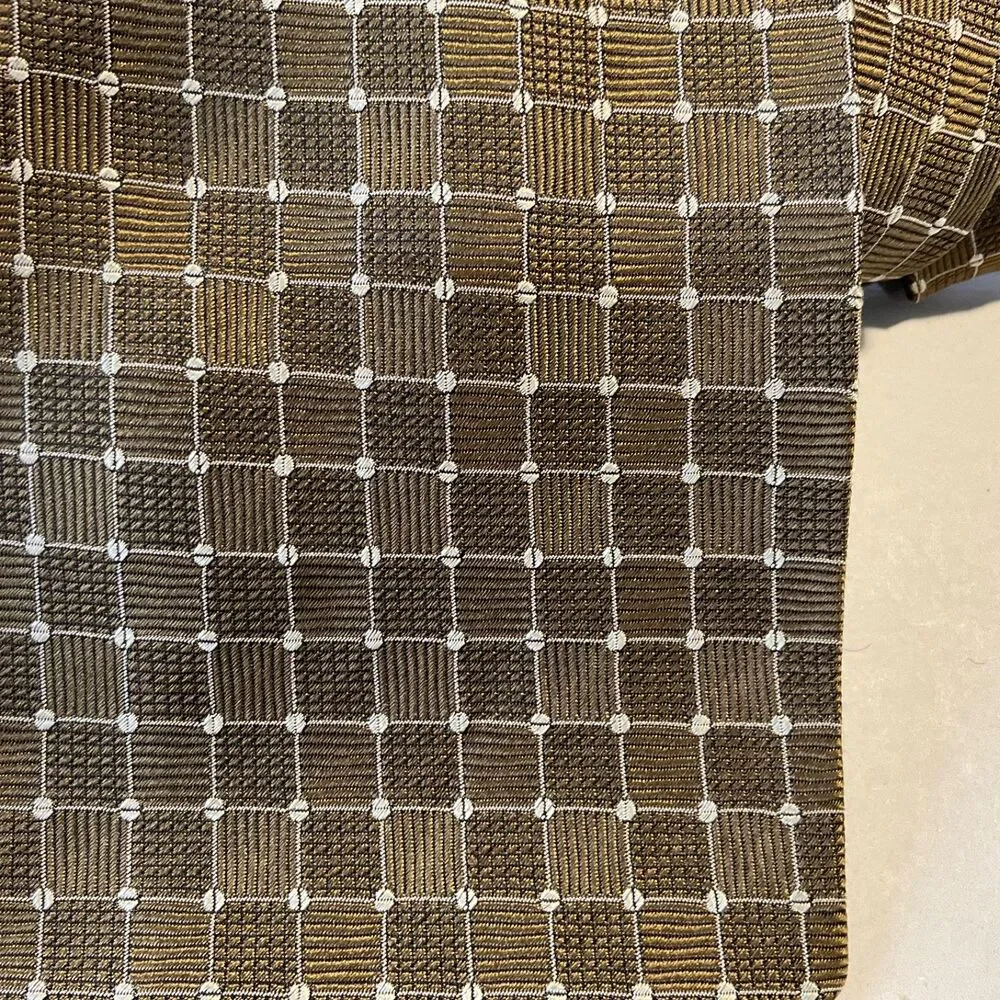 Harold Powell Mens classic Brown Silk Tie micro dots textured weave Italy